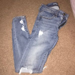 Light wash American eagle super stretch jeans